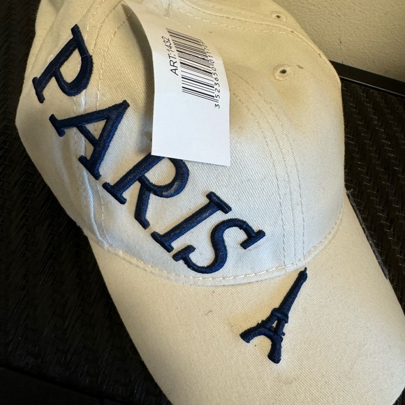 Unisex Paris cap, brand new!✨ - Picture 2 of 6